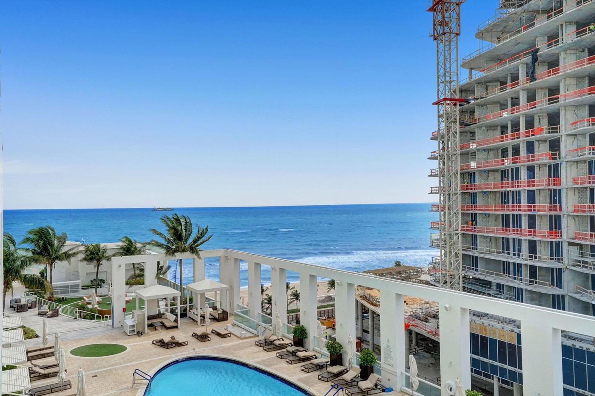 Luxury Beachfront Studio! Форт-Лодердейл Екстер'єр фото